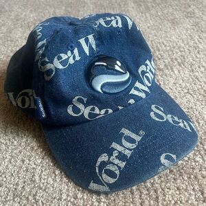 VTG 00’s / Y2K Seaworld Denim Blue Cap